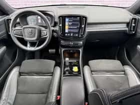 Volvo XC40 thumbnail 5