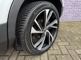 Volvo XC40 thumbnail 8