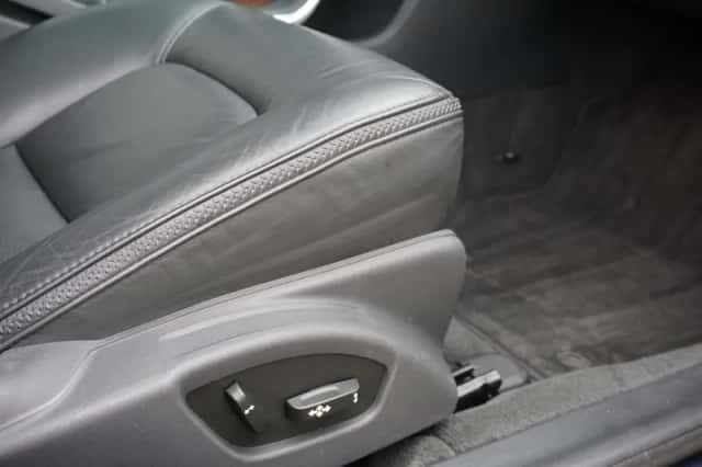 Volvo XC70 (2010) thumbnail 29