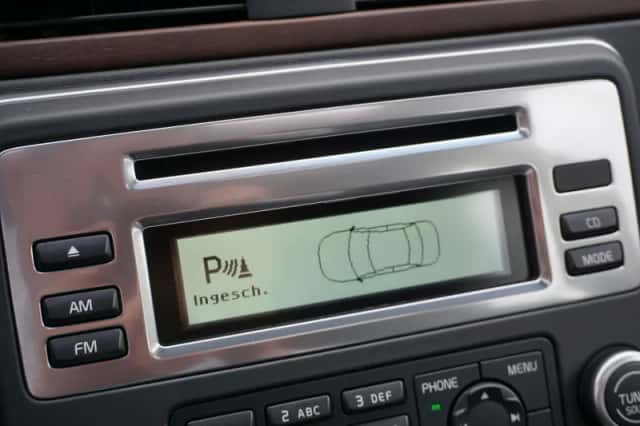 Volvo XC70 (2010) thumbnail 38