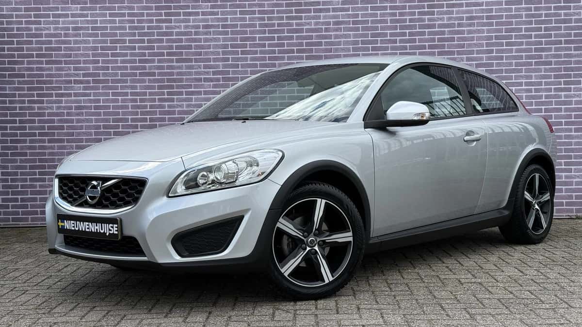 Volvo C30 — foto 1