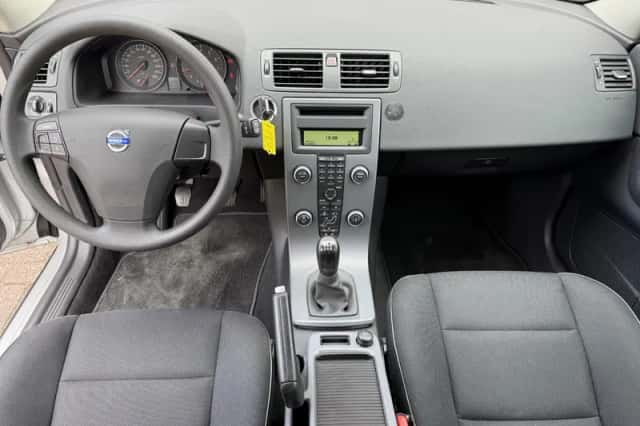 Volvo C30 (2012) thumbnail 11