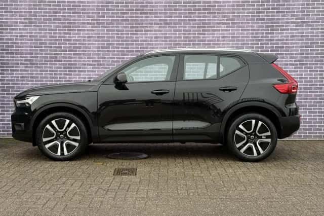 Volvo XC40 (2021) thumbnail 11