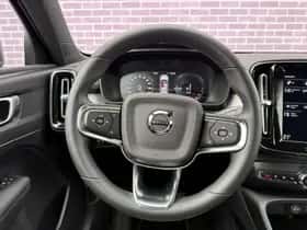 Volvo XC40 thumbnail 22