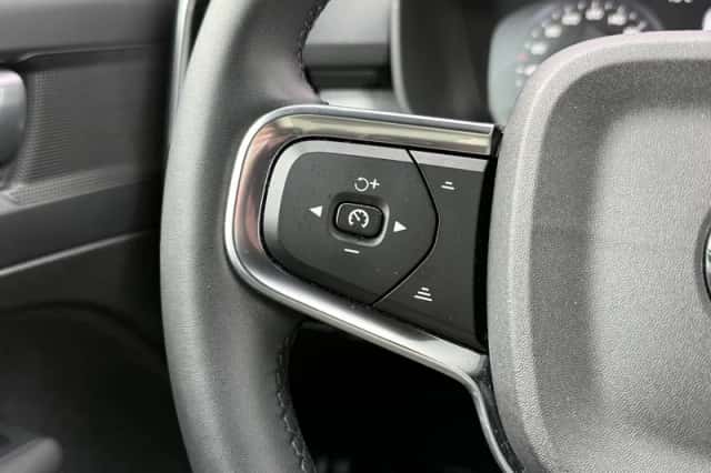 Volvo XC40 (2022) thumbnail 26