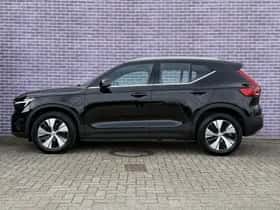 Volvo XC40 thumbnail 4