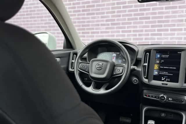 Volvo XC40 (2020) thumbnail 13