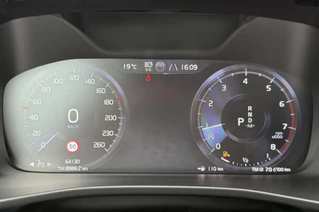 Volvo XC40 (2020) thumbnail 17