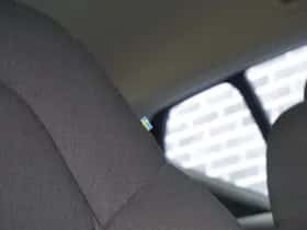 Volvo XC40 thumbnail 22