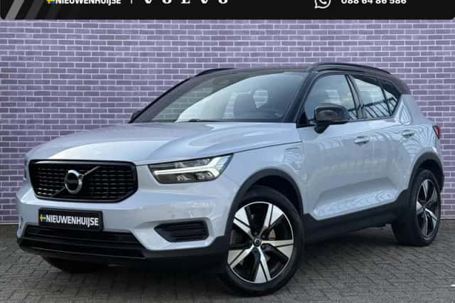 Volvo XC40 (2022) thumbnail 1