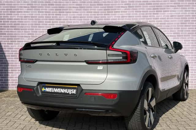 Volvo C40 (2022) thumbnail 3