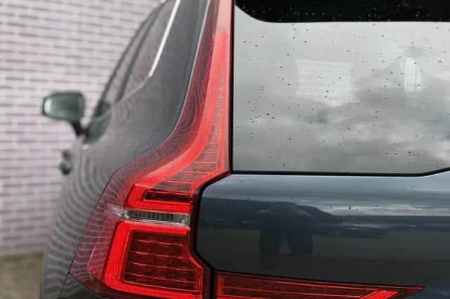 Volvo XC60 (2022) thumbnail 8