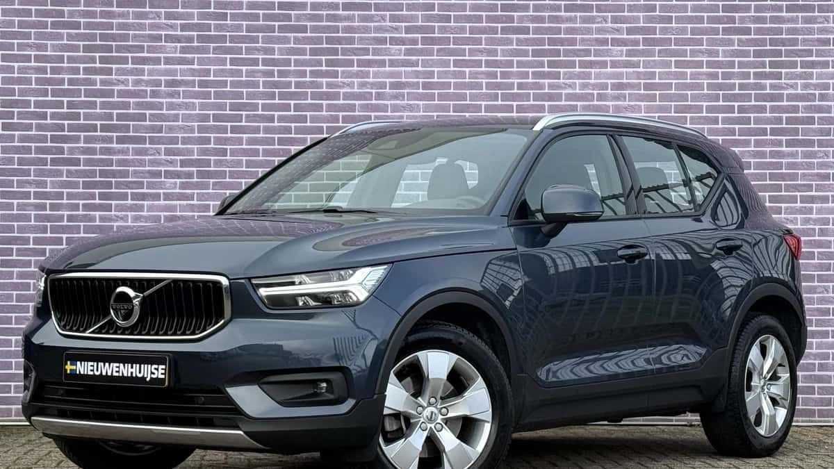 Volvo XC40 — foto 1