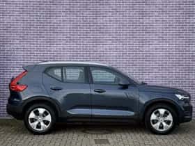 Volvo XC40 thumbnail 16