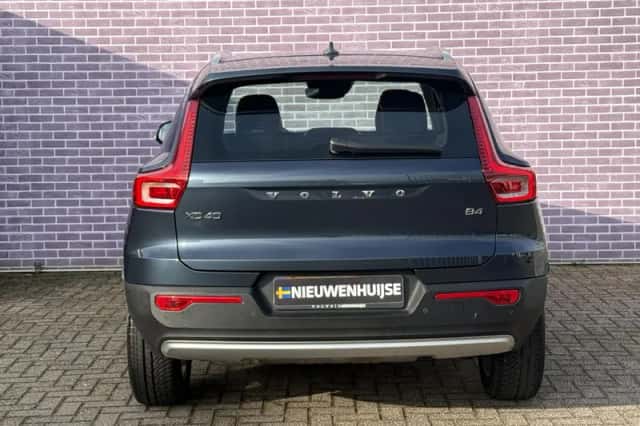Volvo XC40 (2020) thumbnail 17