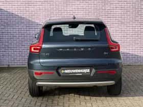 Volvo XC40 thumbnail 17