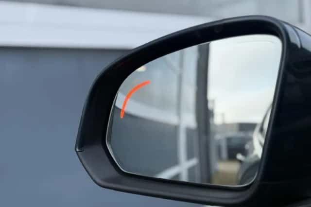 Volvo XC40 (2020) thumbnail 32