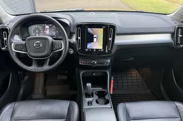 Volvo XC40 (2020) thumbnail 5
