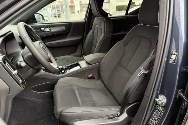 Volvo EX40 (2026) thumbnail 14
