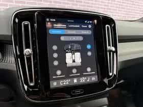 Volvo EX40 thumbnail 16