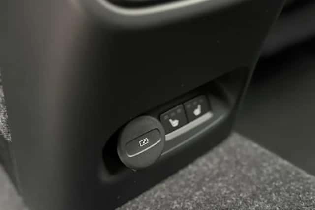 Volvo EX40 (2026) thumbnail 19