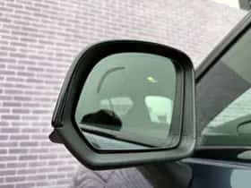 Volvo EX40 thumbnail 22