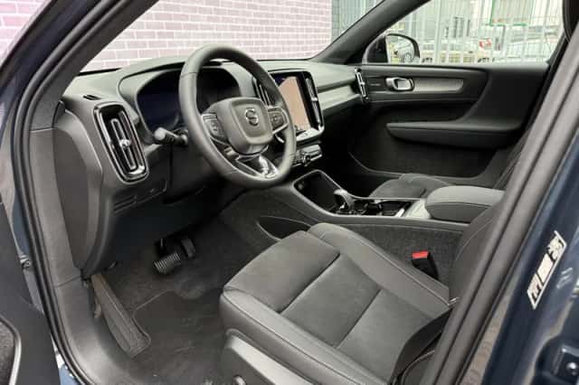 Volvo EX40 (2026) thumbnail 8