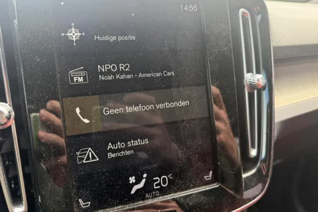 Volvo XC40 (2018) thumbnail 9