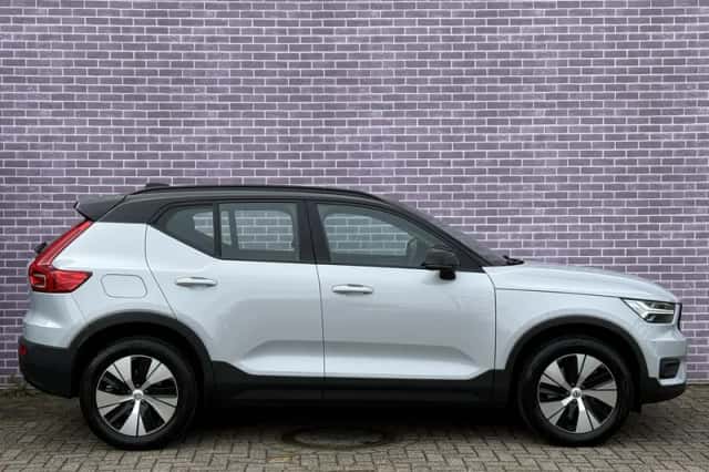 Volvo XC40 (2021) thumbnail 15