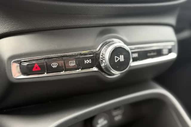 Volvo XC40 (2021) thumbnail 27