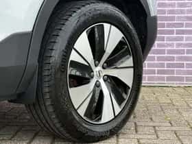 Volvo XC40 thumbnail 8