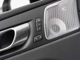 Volvo XC60 (2026) thumbnail 11