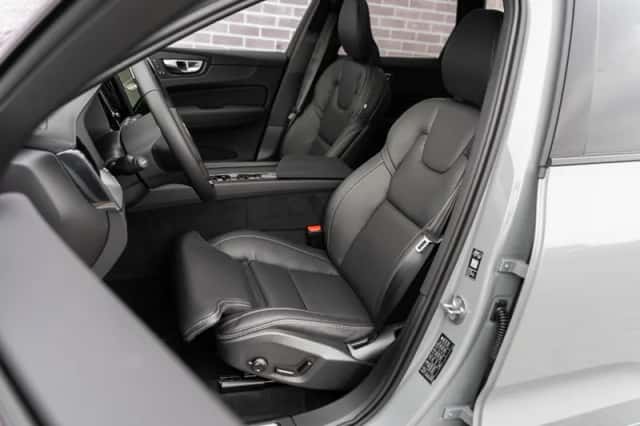 Volvo XC60 (2026) thumbnail 5