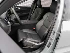 Volvo XC60 thumbnail 5
