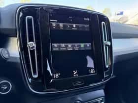 Volvo XC40 thumbnail 20