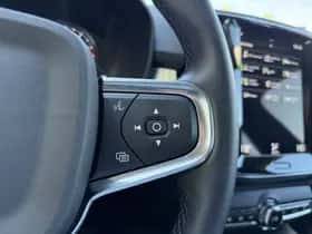 Volvo XC40 thumbnail 22