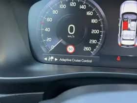 Volvo XC40 thumbnail 26