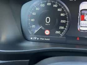 Volvo XC40 thumbnail 27