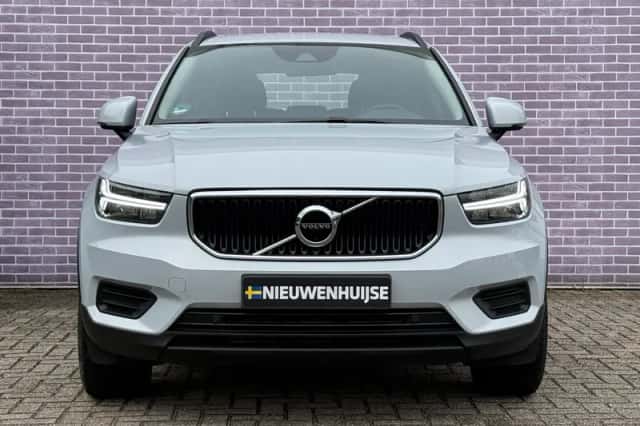 Volvo XC40 (2020) thumbnail 14
