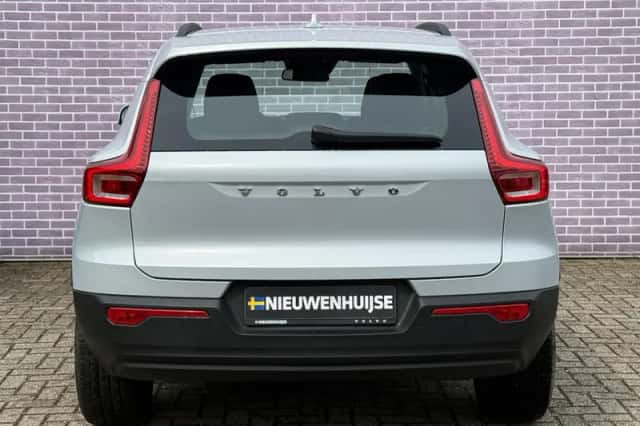 Volvo XC40 (2020) thumbnail 16