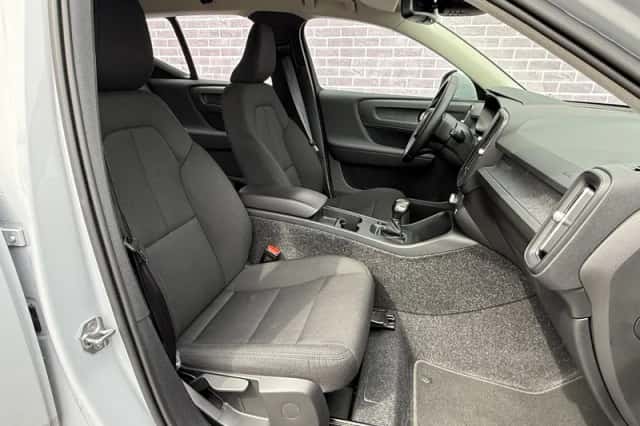 Volvo XC40 (2020) thumbnail 21