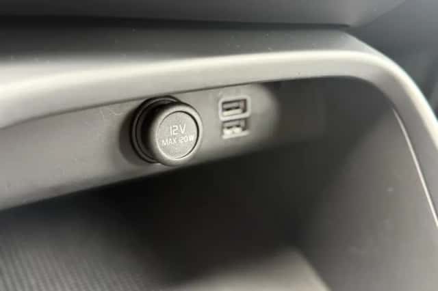 Volvo XC40 (2020) thumbnail 28