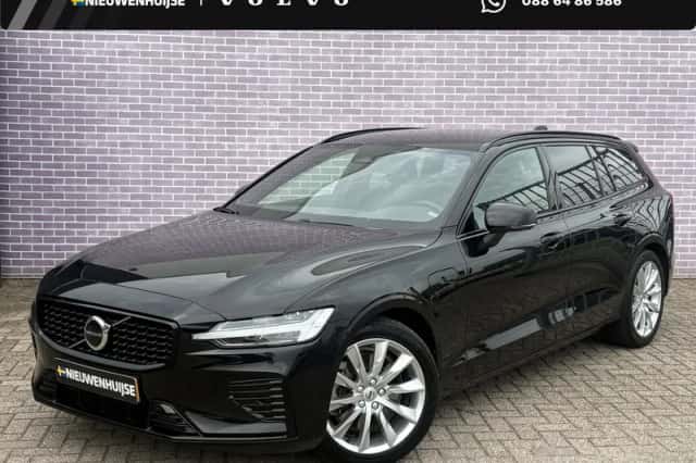 Volvo V60 (2022) thumbnail 1