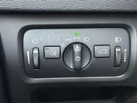 Volvo V40 thumbnail 11