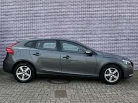 Volvo V40 thumbnail 24