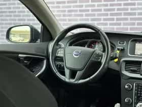 Volvo V40 thumbnail 8
