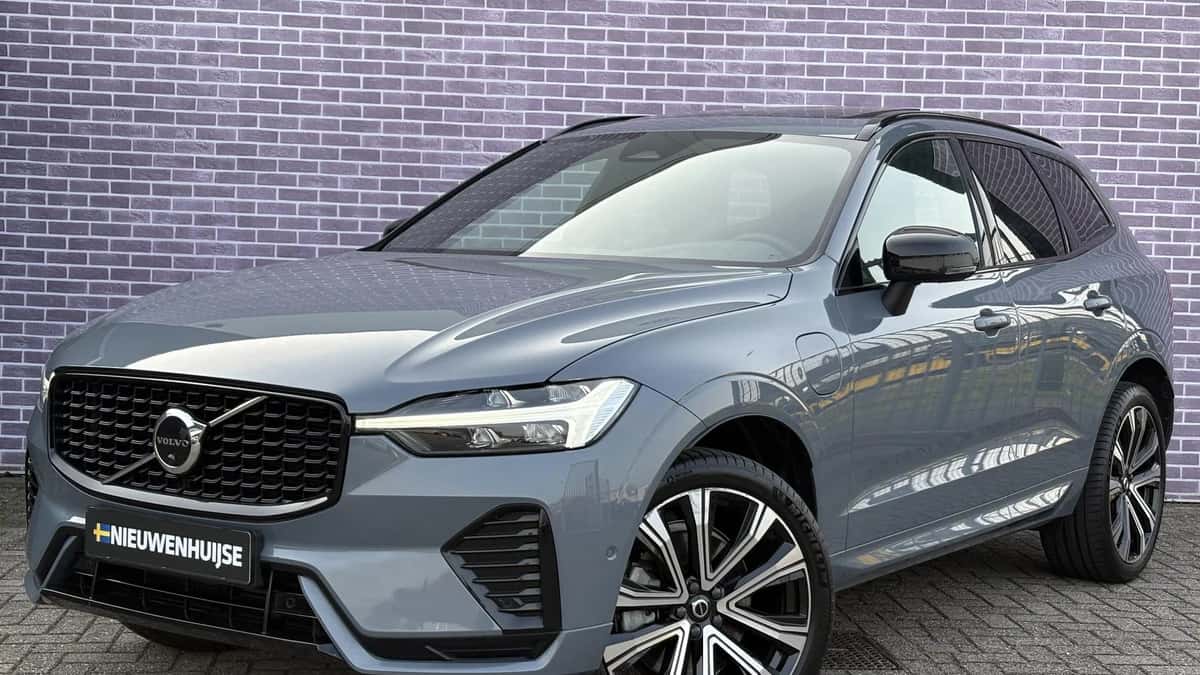 Volvo XC60 — foto 1