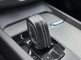 Volvo XC60 thumbnail 18