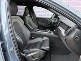 Volvo XC60 thumbnail 5