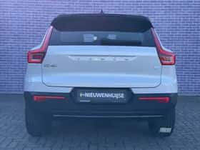 Volvo XC40 thumbnail 12